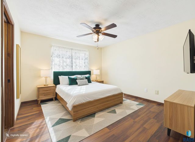 9213 W Norma Trl Trail, Sioux Falls, SD 57106