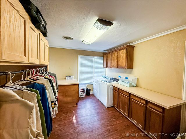 300490 E 1800 Road, Duncan, OK 73533