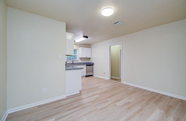 6510 Cherrydale Drive, Houston, TX 77087