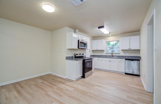 6510 Cherrydale Drive, Houston, TX 77087