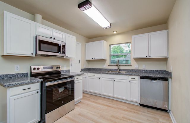 6510 Cherrydale Drive, Houston, TX 77087