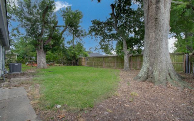 6510 Cherrydale Drive, Houston, TX 77087