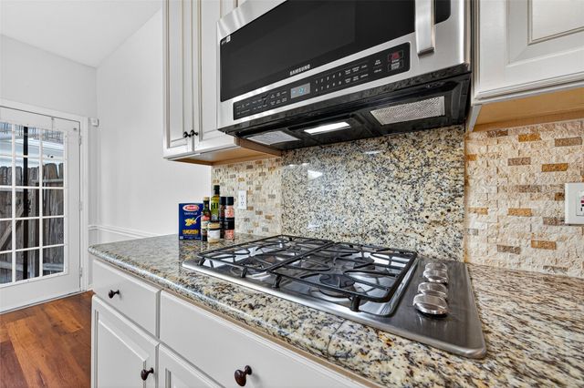 13011 Mossy Ridge Cove, Houston, TX 77041