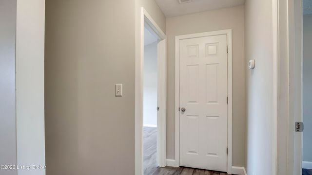 15420 Beckley Hills Dr, Louisville, KY 40245