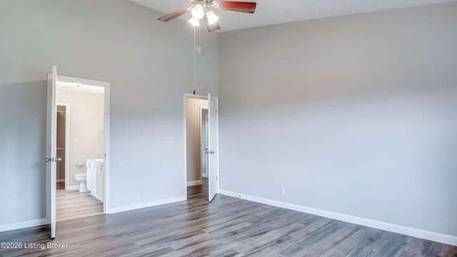 15420 Beckley Hills Dr, Louisville, KY 40245