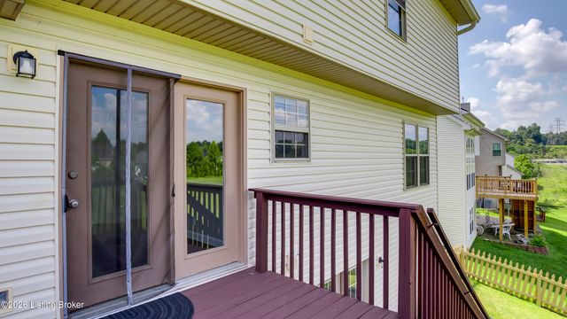 15420 Beckley Hills Dr, Louisville, KY 40245
