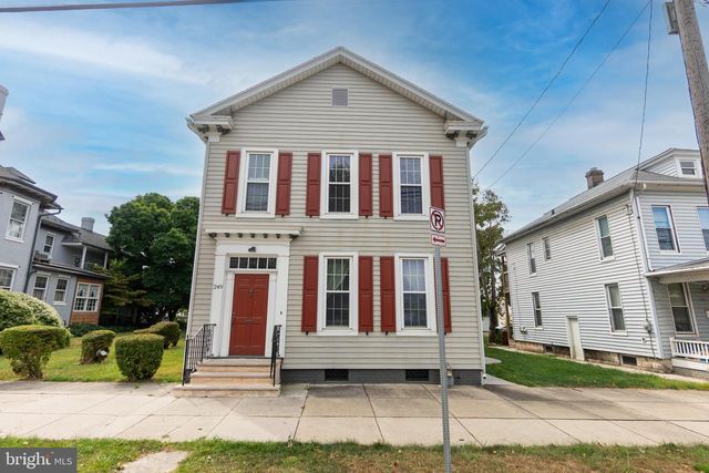 249 YORK ST, Hanover, PA 17331