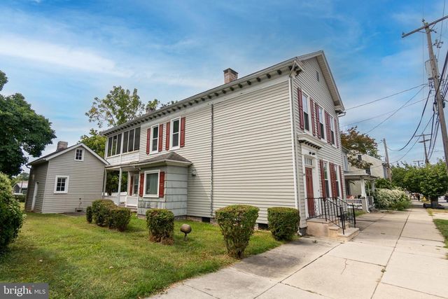 249 YORK ST, Hanover, PA 17331