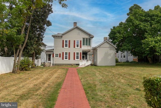 249 YORK ST, Hanover, PA 17331