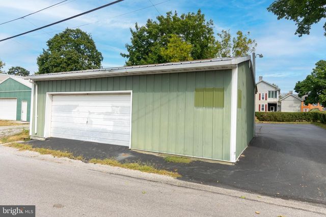 249 YORK ST, Hanover, PA 17331