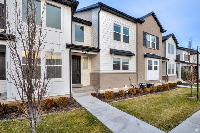 13921 S LITTLE RIDGE LN, Herriman, UT 84096