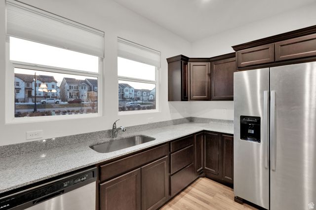 13921 S LITTLE RIDGE LN, Herriman, UT 84096