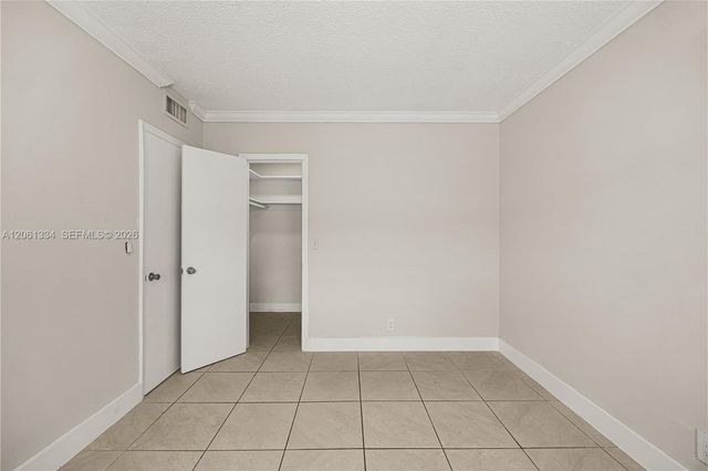5420 Hollywood Blvd 203, Hollywood, FL 33021