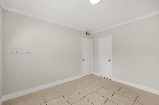 5420 Hollywood Blvd 203, Hollywood, FL 33021