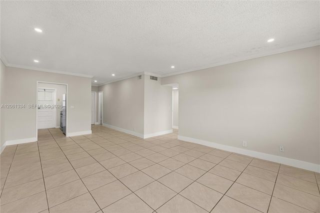 5420 Hollywood Blvd 203, Hollywood, FL 33021
