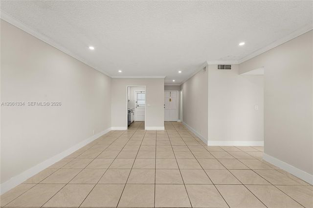5420 Hollywood Blvd 203, Hollywood, FL 33021