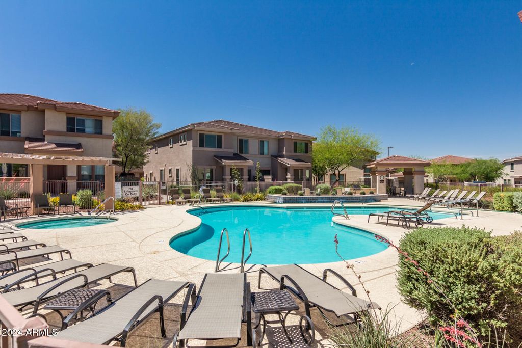 42424 N GAVILAN PEAK Parkway 42206, Anthem, AZ 85086 — exterior