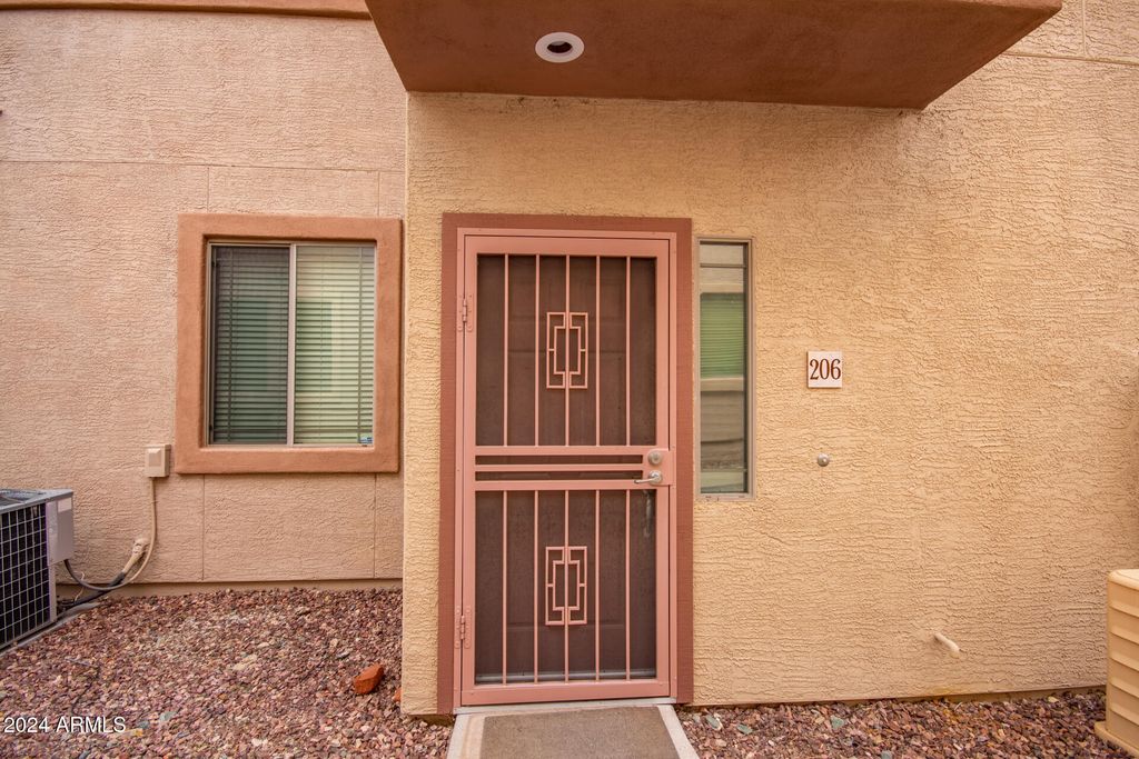 42424 N GAVILAN PEAK Parkway 42206, Anthem, AZ 85086 — photo 3