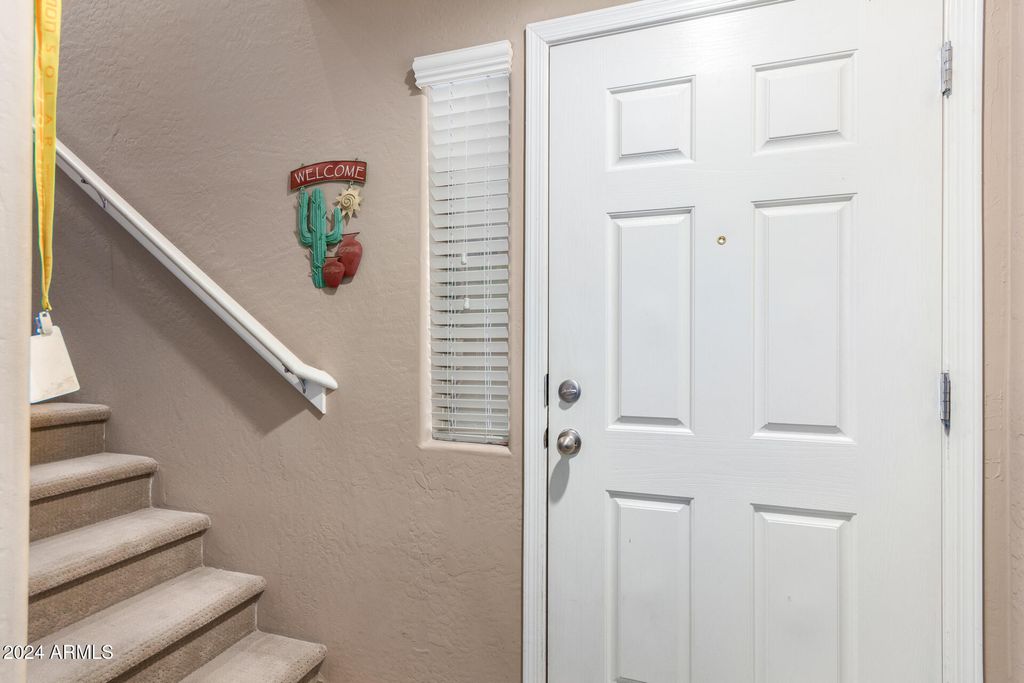 42424 N GAVILAN PEAK Parkway 42206, Anthem, AZ 85086 — photo 4