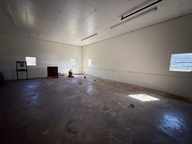 272 Valentine Branch Road, Cannon, KY 40923