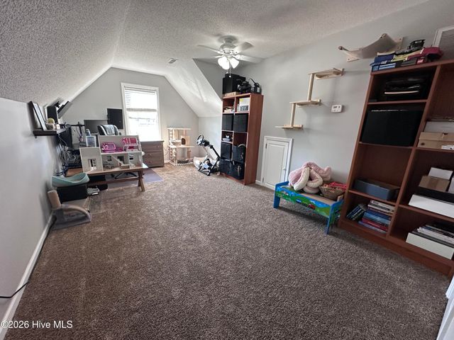 104 Kenmore Court, New Bern, NC 28560