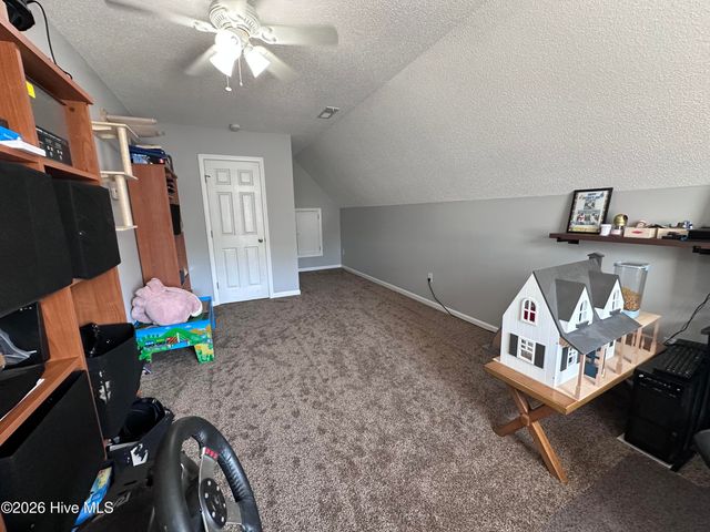 104 Kenmore Court, New Bern, NC 28560