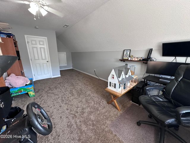 104 Kenmore Court, New Bern, NC 28560