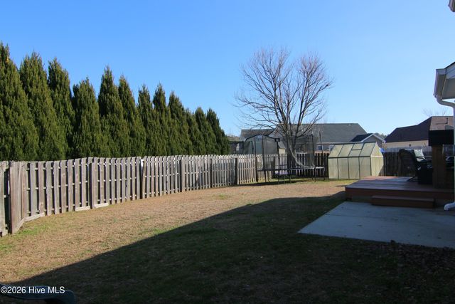 104 Kenmore Court, New Bern, NC 28560