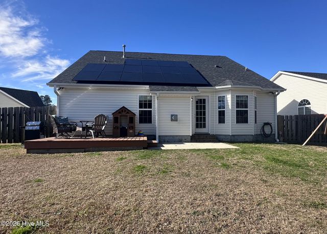 104 Kenmore Court, New Bern, NC 28560