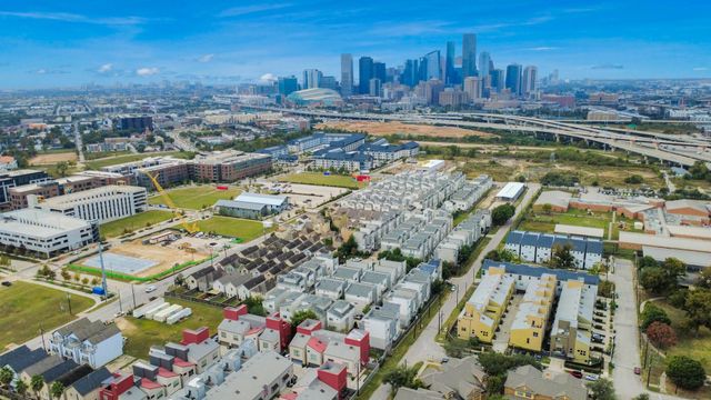 326 Eado Park Circle, Houston, TX 77020