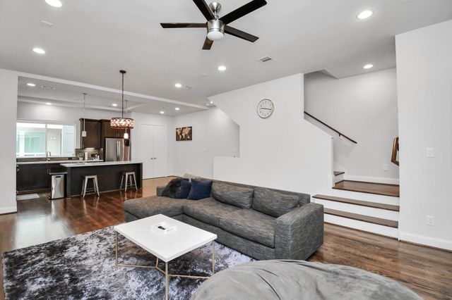 326 Eado Park Circle, Houston, TX 77020