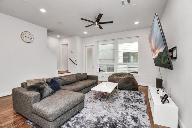 326 Eado Park Circle, Houston, TX 77020