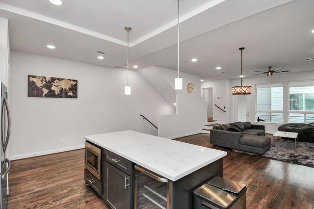 326 Eado Park Circle, Houston, TX 77020