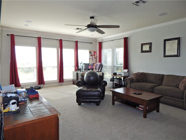 6106 Garden Ct, Corpus Christi, TX 78414