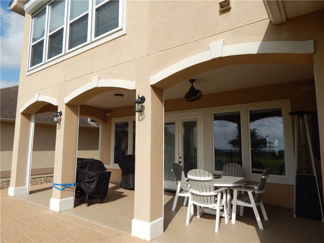 6106 Garden Ct, Corpus Christi, TX 78414