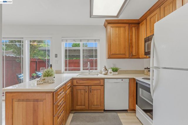 4609 Ithaca Way, Pleasanton, CA 94588