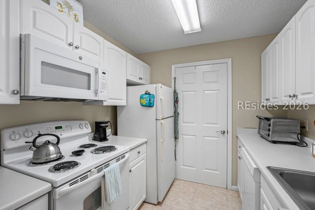 100 Kensington Blvd Apt 812, Bluffton, SC 29910