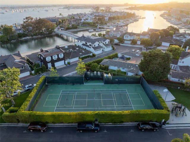 28 Beacon Bay, Newport Beach, CA 92660
