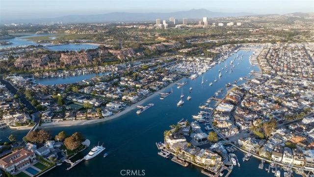 28 Beacon Bay, Newport Beach, CA 92660