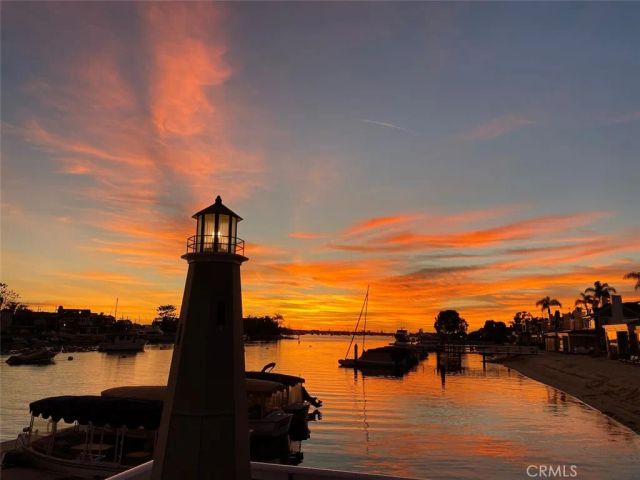 28 Beacon Bay, Newport Beach, CA 92660