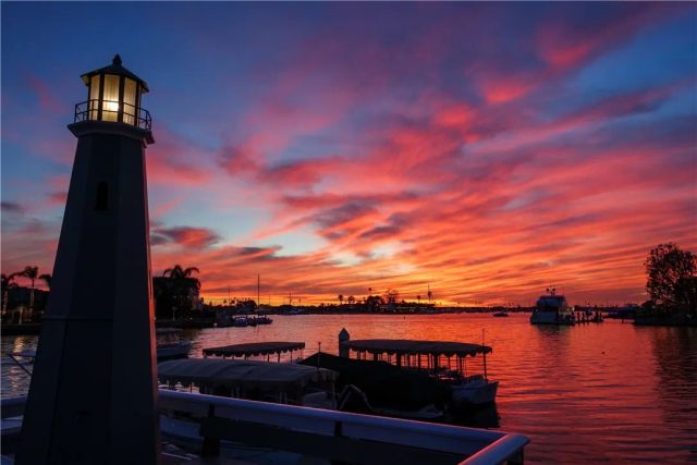 28 Beacon Bay, Newport Beach, CA 92660