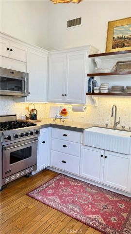 28 Beacon Bay, Newport Beach, CA 92660