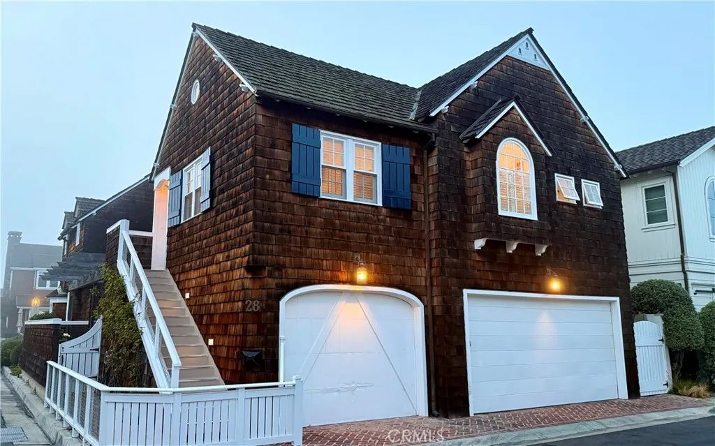 28 Beacon Bay, Newport Beach, CA 92660