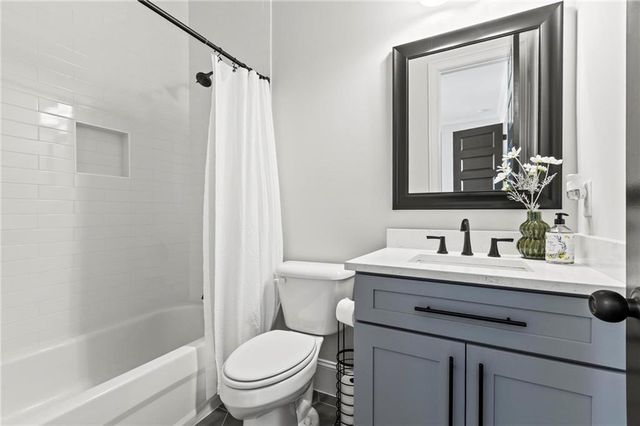 4087 Gilmore Road SE, Smyrna, GA 30080