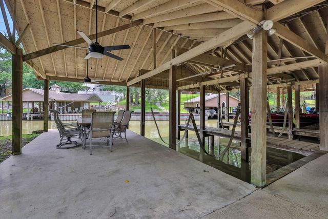 210 Harbor Run Drive, Coldspring, TX 77331