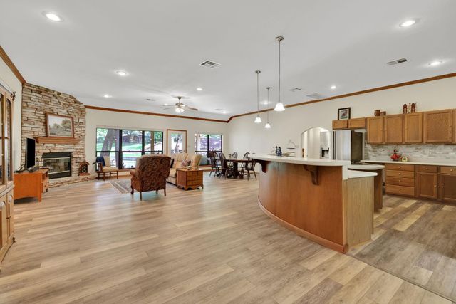 210 Harbor Run Drive, Coldspring, TX 77331