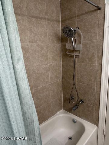 1401 S Palmetto Ave Apt 615, Daytona Beach, FL 32114
