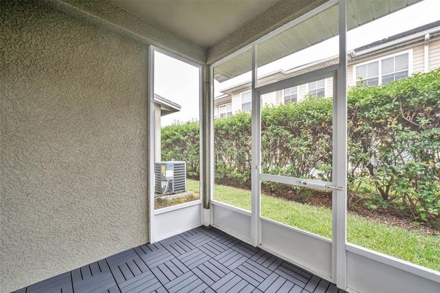 8206 BALLY MONEY ROAD, Tampa, FL 33610