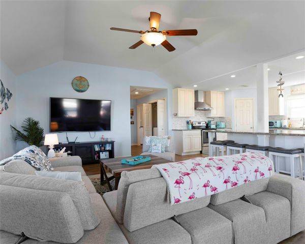 480 County Road 202, Sargent, TX 77414