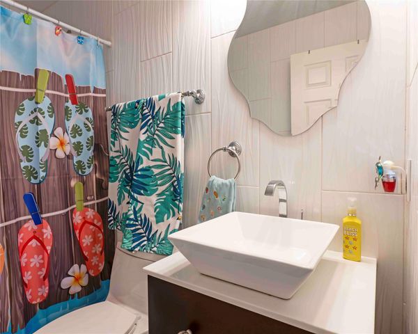 480 County Road 202, Sargent, TX 77414